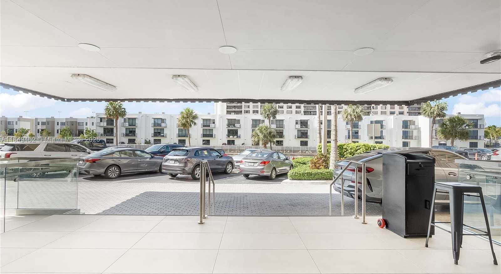 Small Image of 11111 BISCAYNE BLVD #15F, Miami Number 46