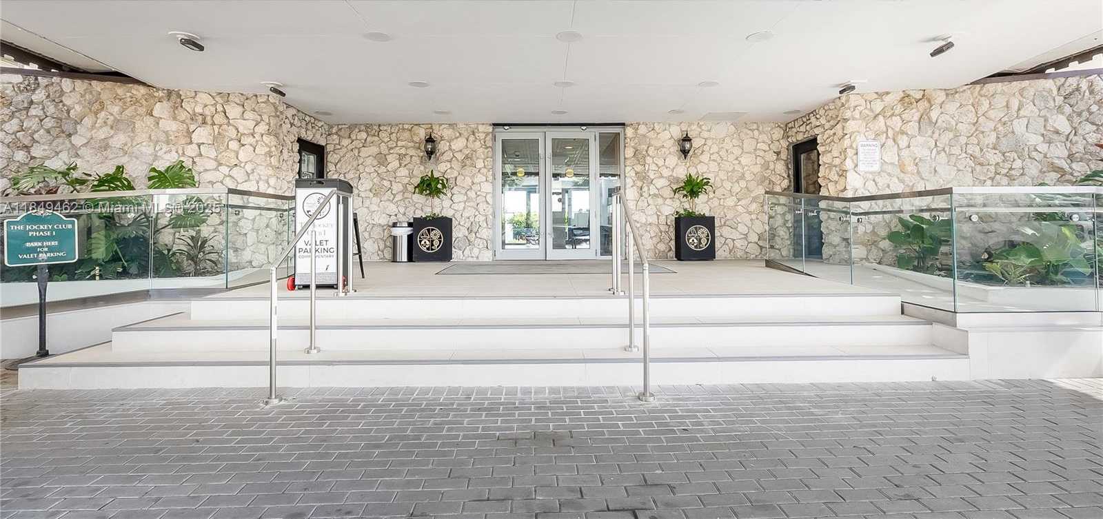Small Image of 11111 BISCAYNE BLVD #15F, Miami Number 47