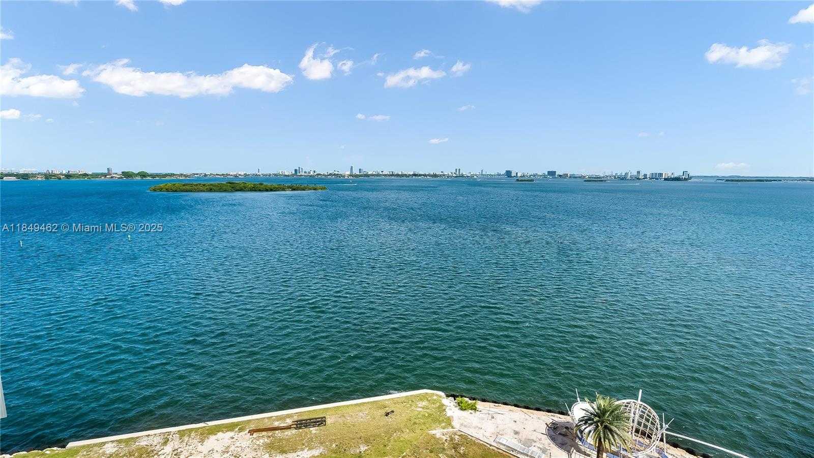Small Image of 11111 BISCAYNE BLVD #15F, Miami Number 50
