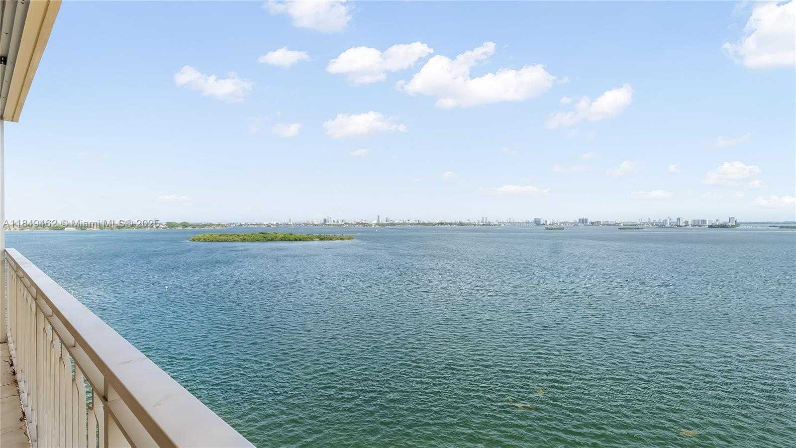 Small Image of 11111 BISCAYNE BLVD #15F, Miami Number 55