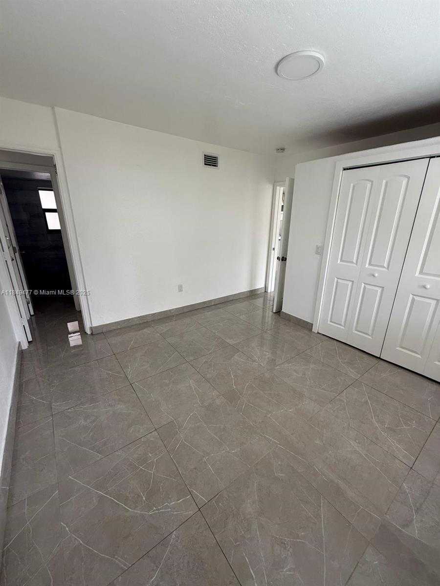 Small Image of 351 EAST 4TH AVE #4, Hialeah Number 15