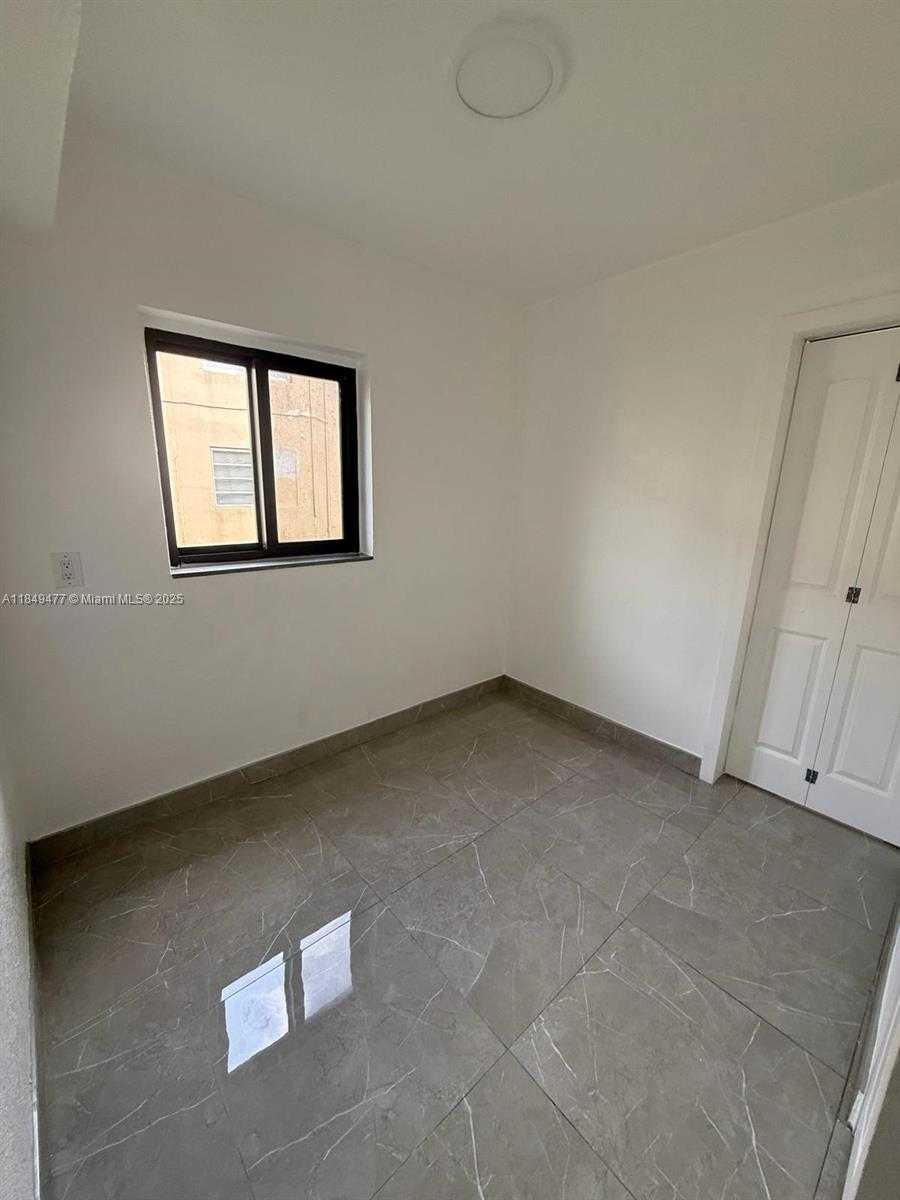 Small Image of 351 EAST 4TH AVE #4, Hialeah Number 5