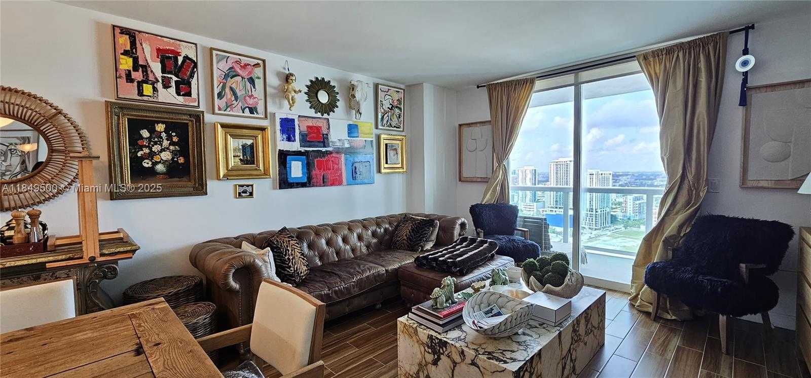 Small Image of 1800 NORTH BAYSHORE DR #3808, Miami Number 16