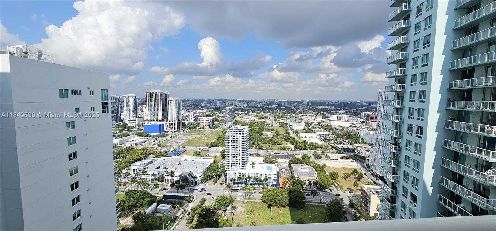 Small Image of 1800 NORTH BAYSHORE DR #3808, Miami Number 19