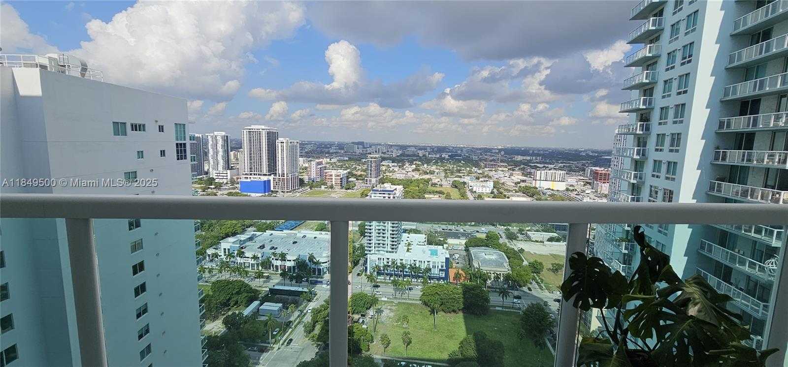 Small Image of 1800 NORTH BAYSHORE DR #3808, Miami Number 20