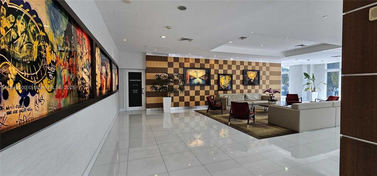 Small Image of 1800 NORTH BAYSHORE DR #3808, Miami Number 23