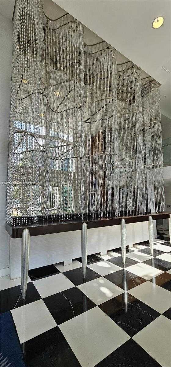 Small Image of 1800 NORTH BAYSHORE DR #3808, Miami Number 27
