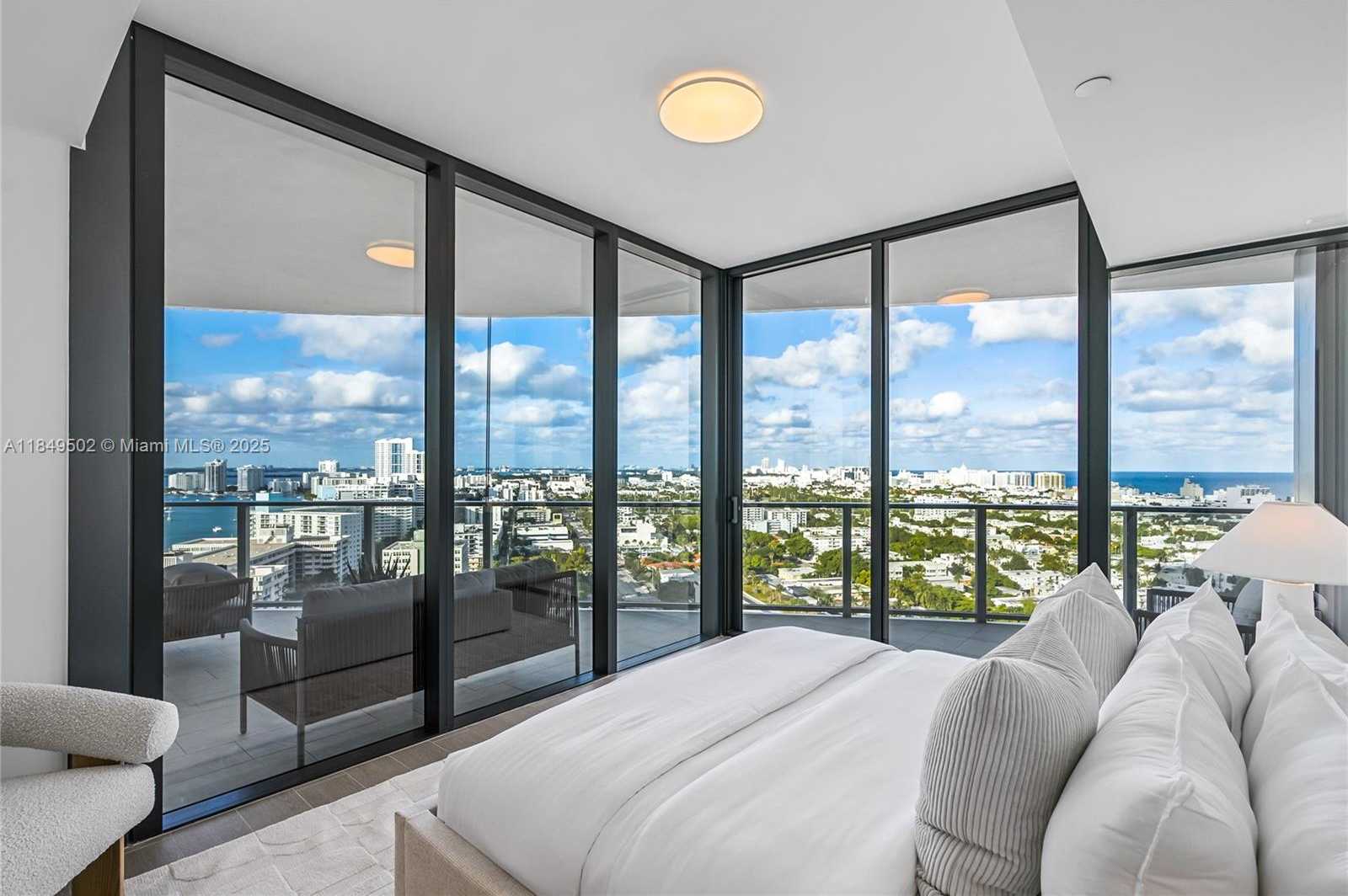 Small Image of 500 ALTON RD #2005, Miami Beach Number 8
