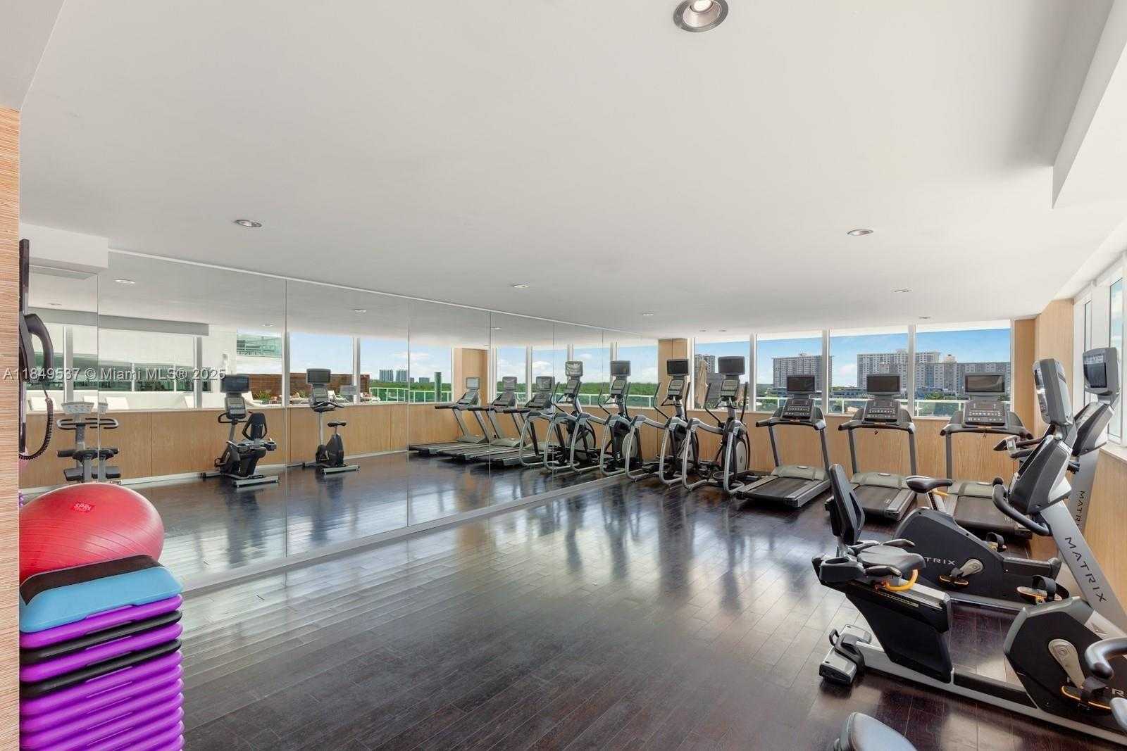 Small Image of 400 SUNNY ISLES BLVD #1819 ONE LEVEL, Sunny Isles Beach Number 56