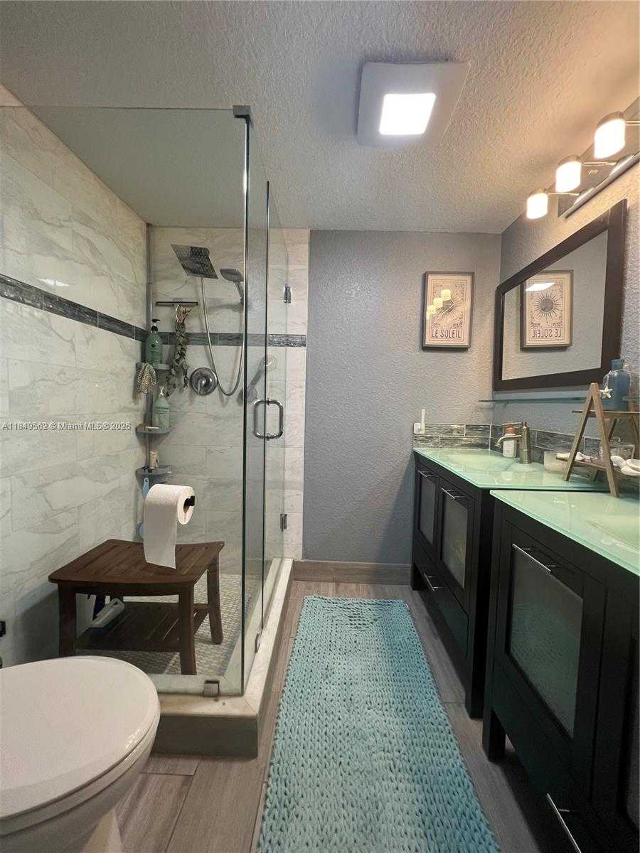 Small Image of 5830 NORTH WEST 64TH AVE #103, Tamarac Number 4