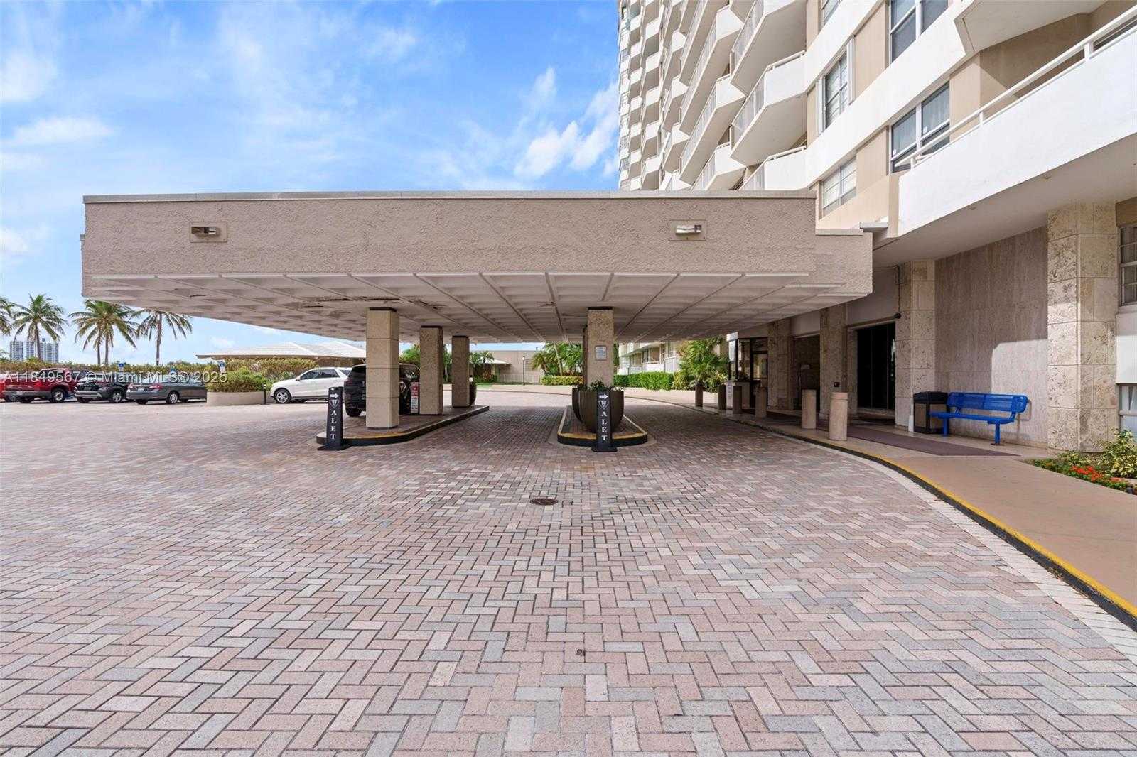 Small Image of 1965 SOUTH OCEAN DR #MS, Hallandale Beach Number 2