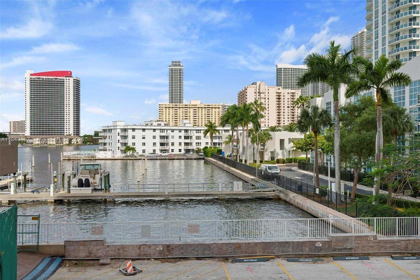 Small Image of 1965 SOUTH OCEAN DR #MS, Hallandale Beach Number 20