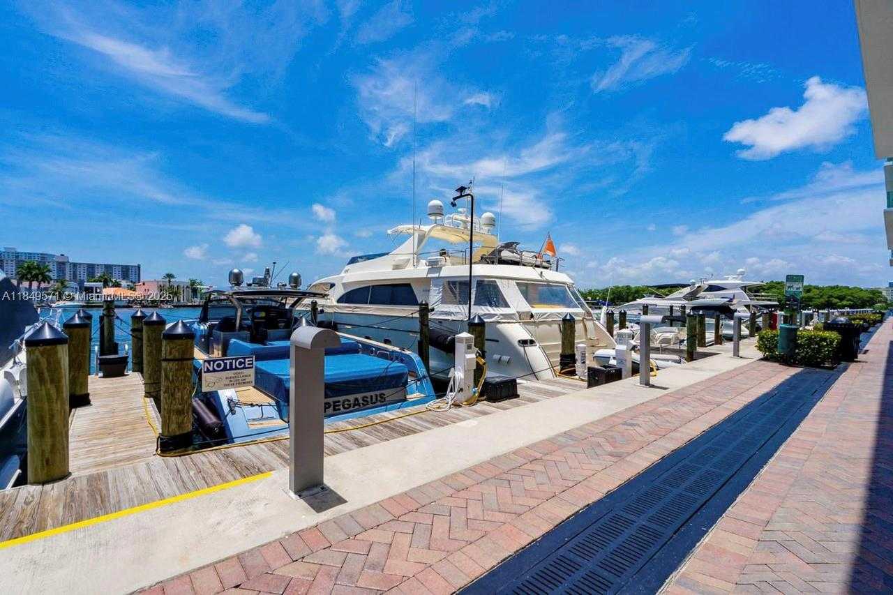 Small Image of 400 SUNNY ISLES BLVD #307, Sunny Isles Beach Number 25