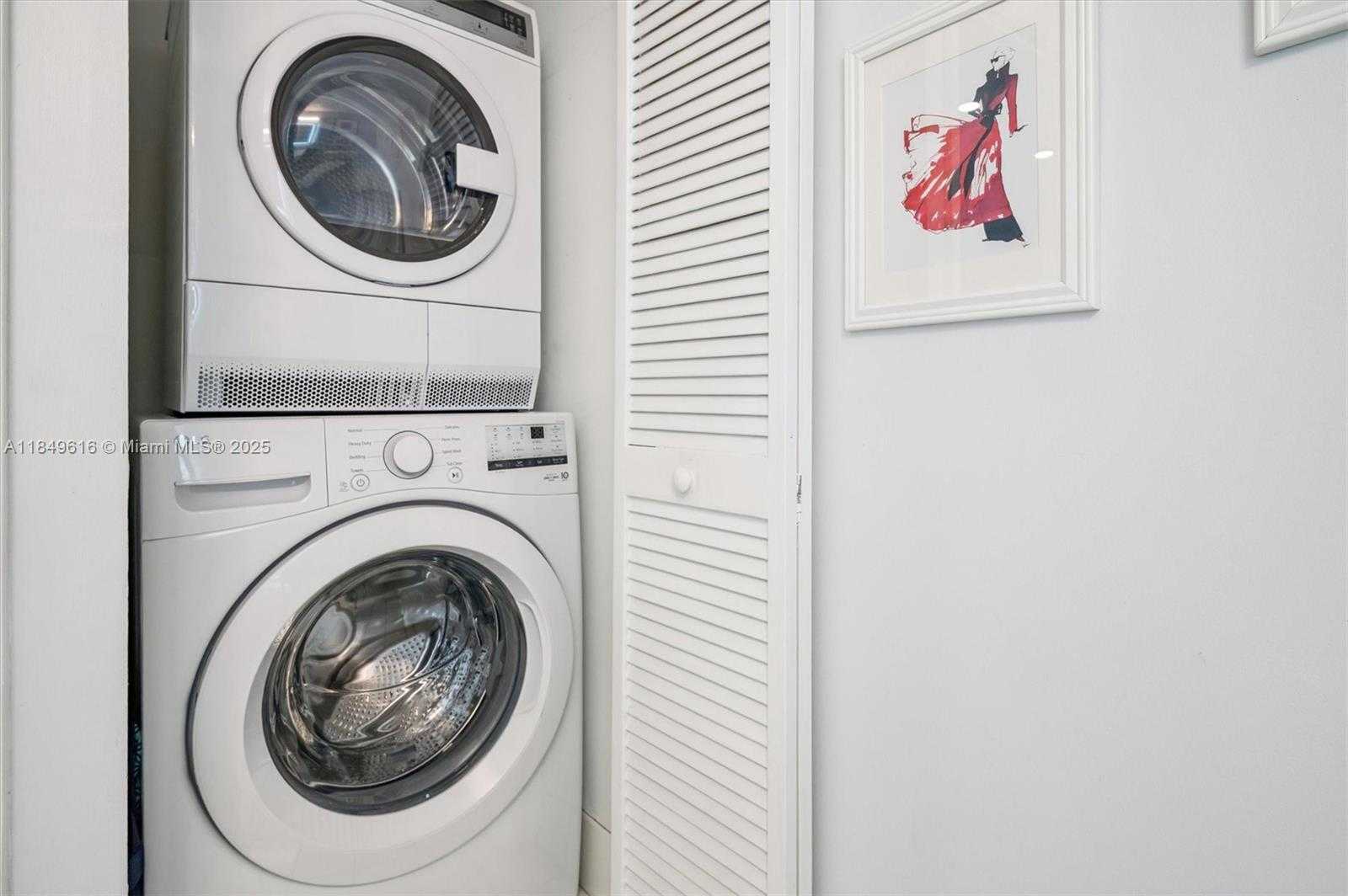 Small Image of 601 NORTH EAST 36TH ST #807, Miami Number 14