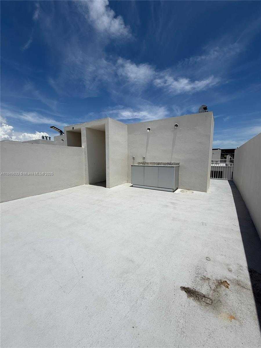 Small Image of 25743 SOUTH WEST 144TH AVE, Homestead Number 18