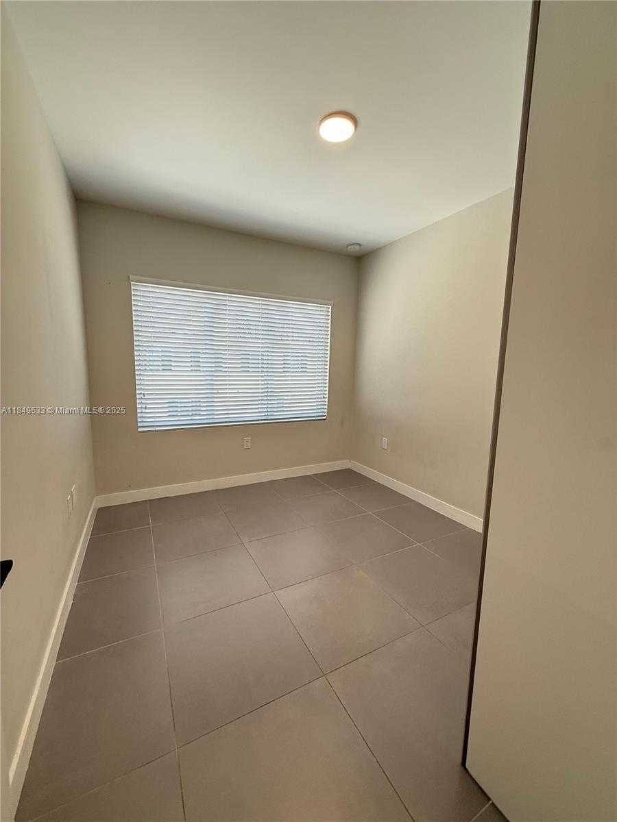 Small Image of 25743 SOUTH WEST 144TH AVE, Homestead Number 7
