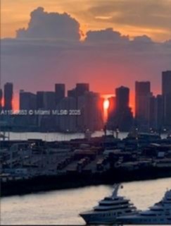 Small Image of 90 ALTON RD #2702, Miami Beach Number 3