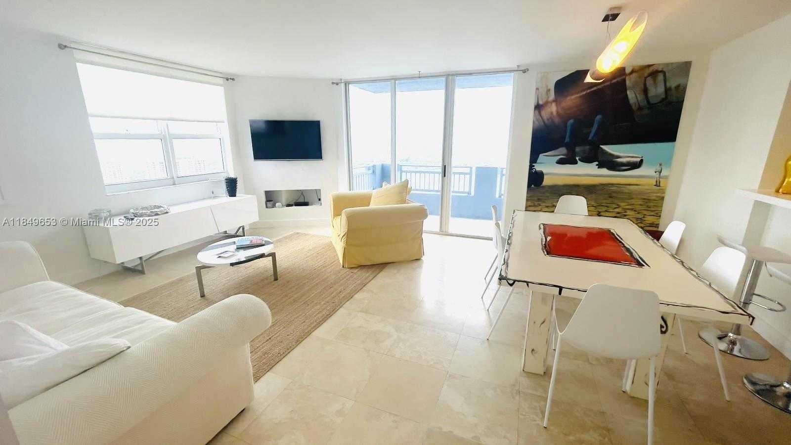 Small Image of 90 ALTON RD #2702, Miami Beach Number 4
