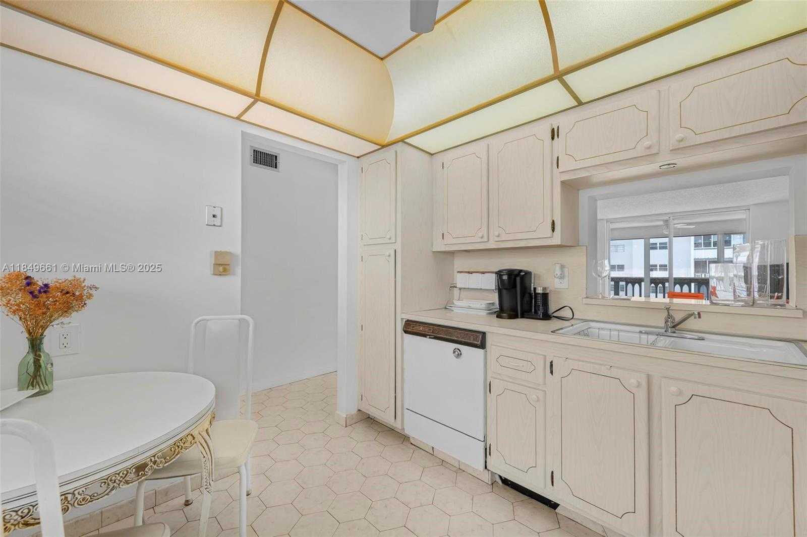 Small Image of 500 NORTH EAST 12TH AVE #407, Hallandale Beach Number 12