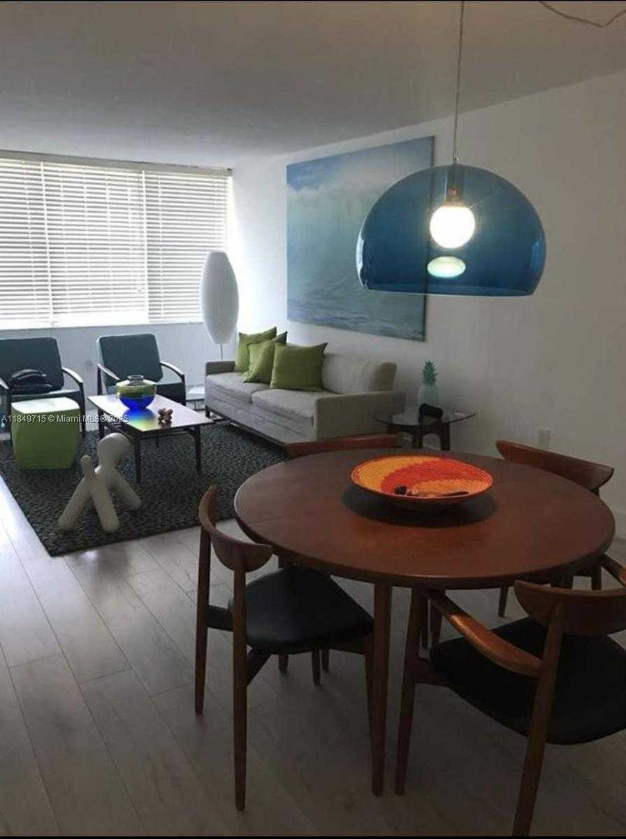 Small Image of 2016 BAY DR #202, Miami Beach Number 12