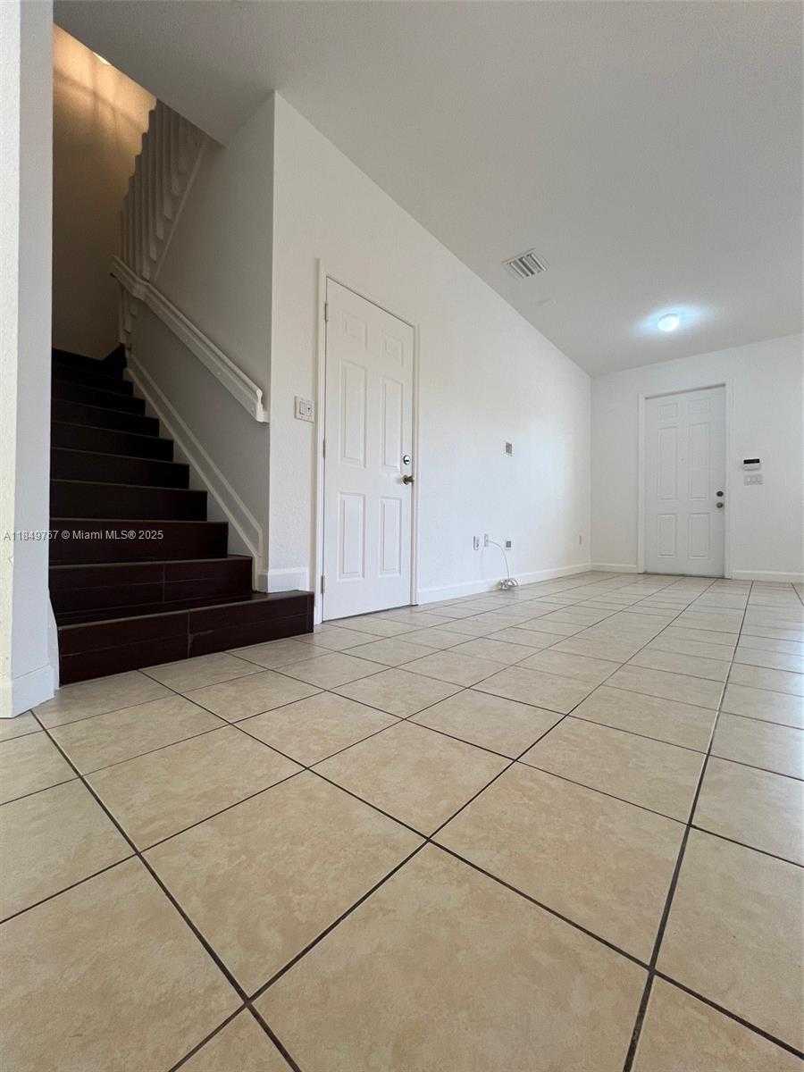 Small Image of 12724 SOUTH WEST 133RD ST, Miami Number 13