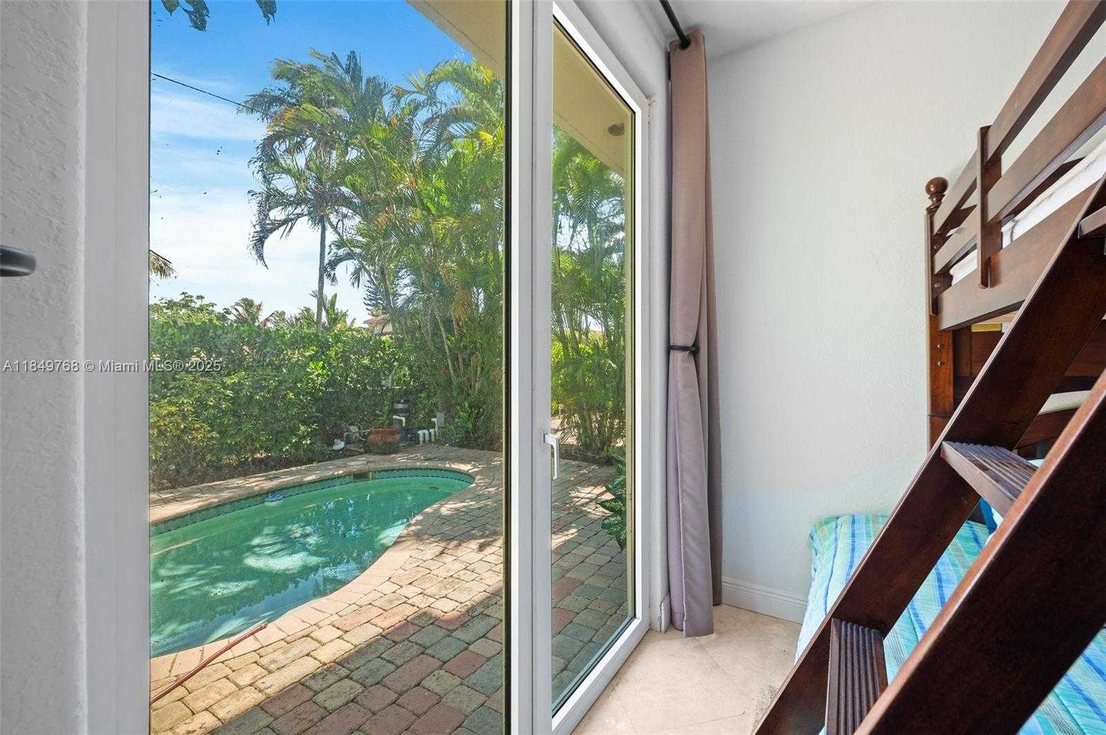 Small Image of 1784 BAY DR #1784, Pompano Beach Number 18