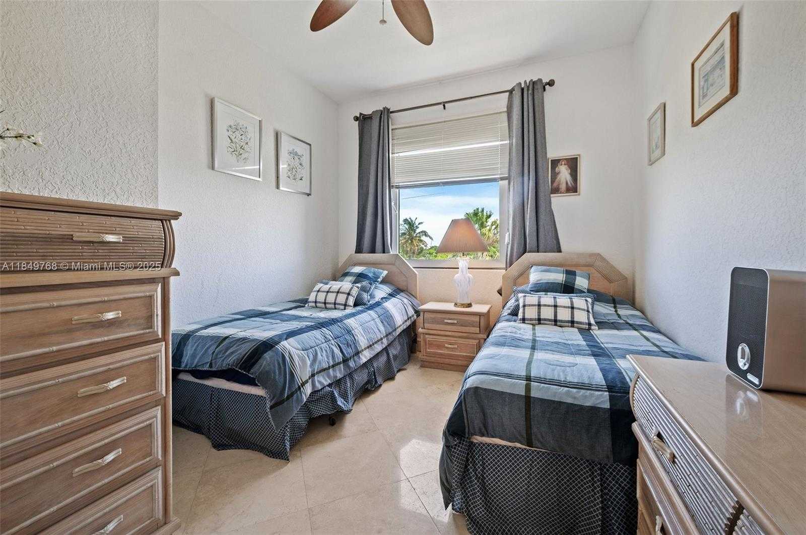 Small Image of 1784 BAY DR #1784, Pompano Beach Number 25
