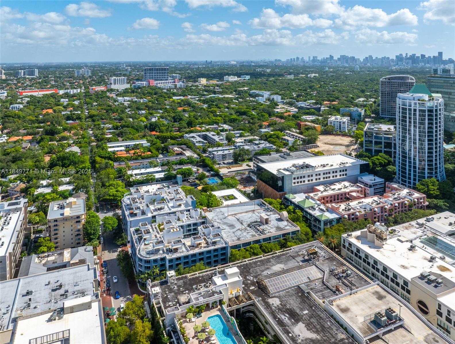 Small Image of 3339 VIRGINIA ST #306, Miami Number 34