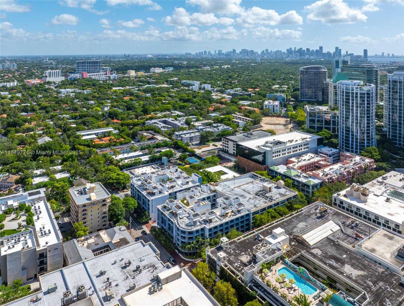 Small Image of 3339 VIRGINIA ST #306, Miami Number 35