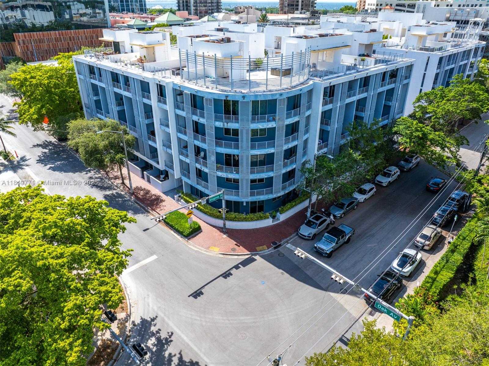 Small Image of 3339 VIRGINIA ST #306, Miami Number 37