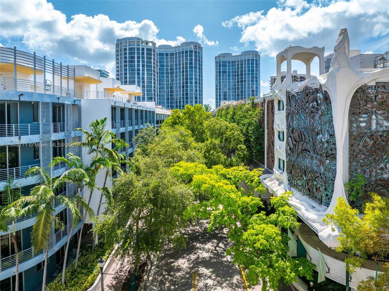 Small Image of 3339 VIRGINIA ST #306, Miami Number 39