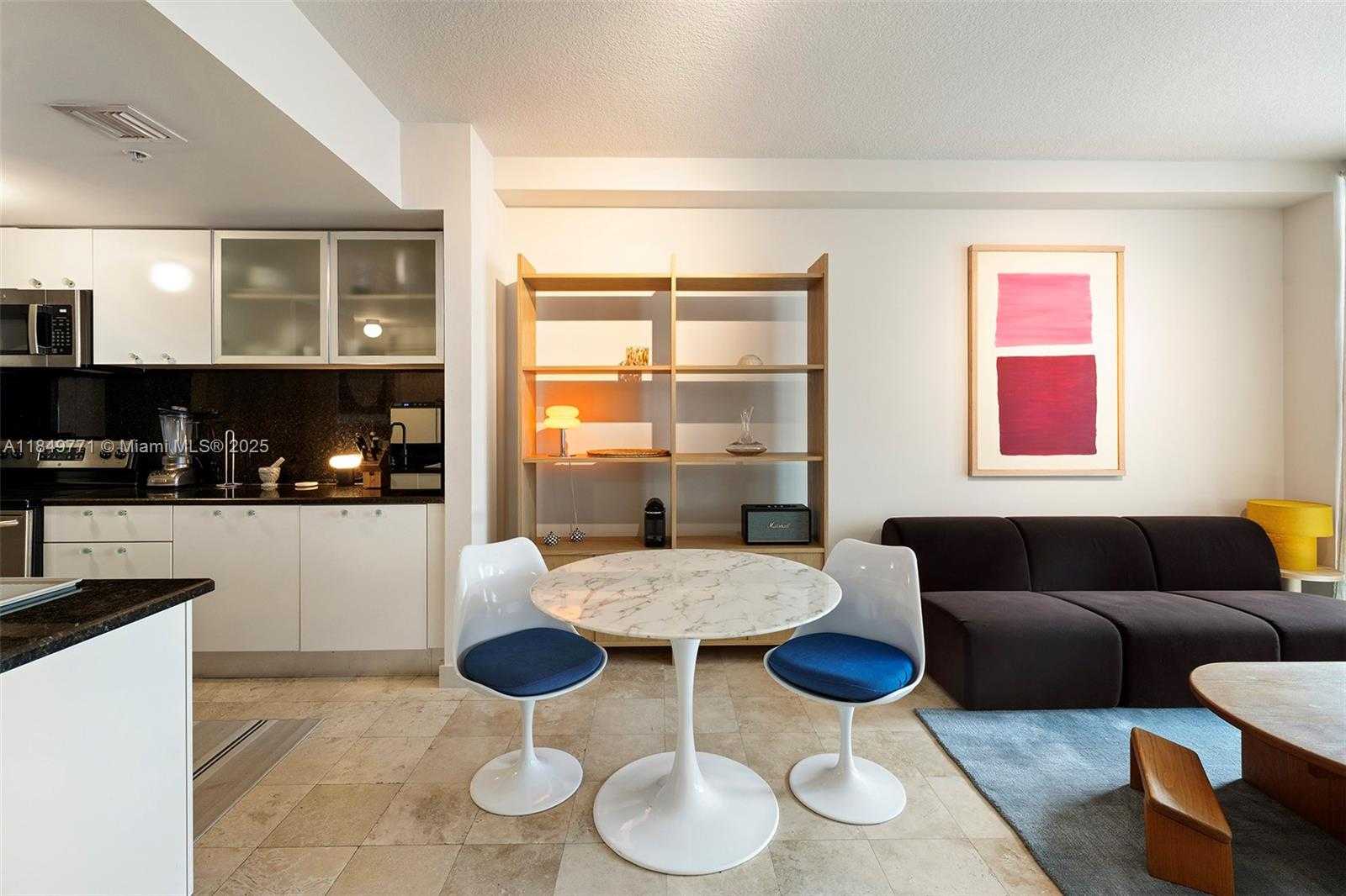 Small Image of 3339 VIRGINIA ST #306, Miami Number 4