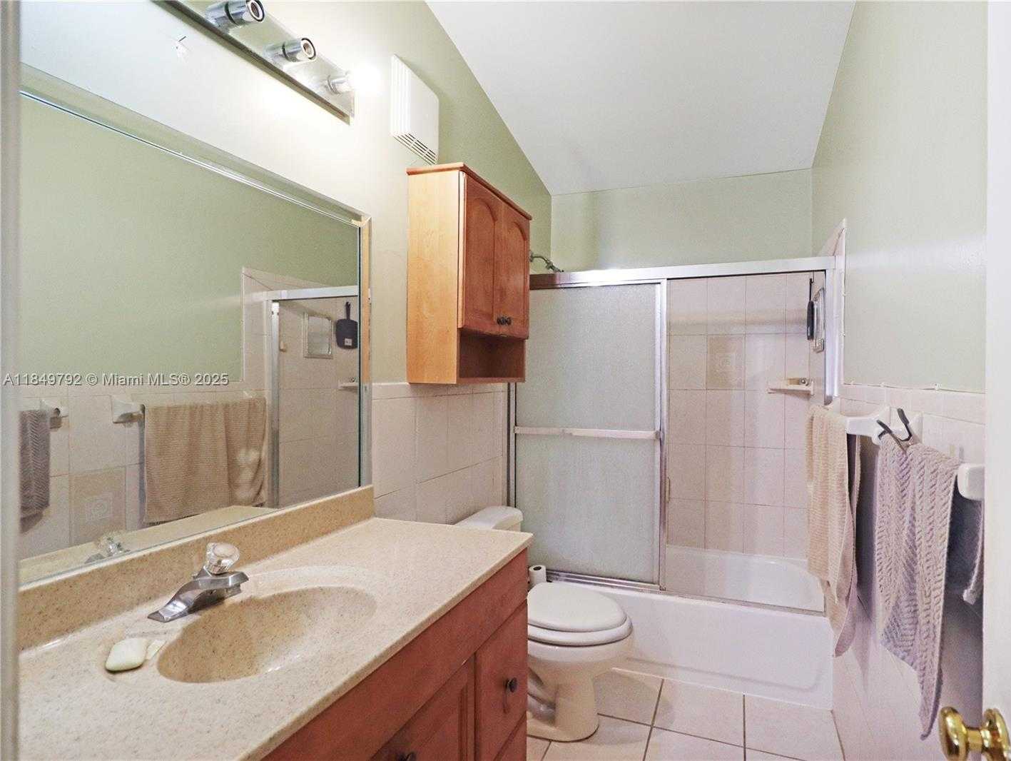 Small Image of 11210 SOUTH WEST 123RD AVE, Miami Number 15