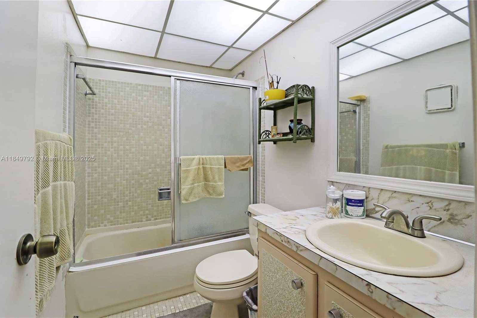 Small Image of 11210 SOUTH WEST 123RD AVE, Miami Number 18