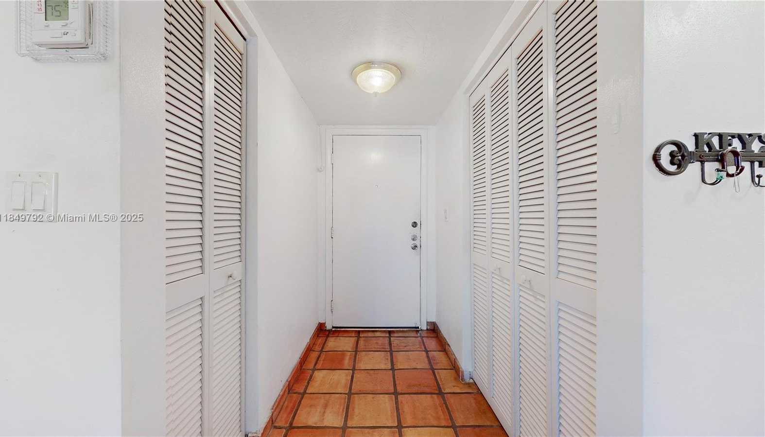 Small Image of 11210 SOUTH WEST 123RD AVE, Miami Number 4