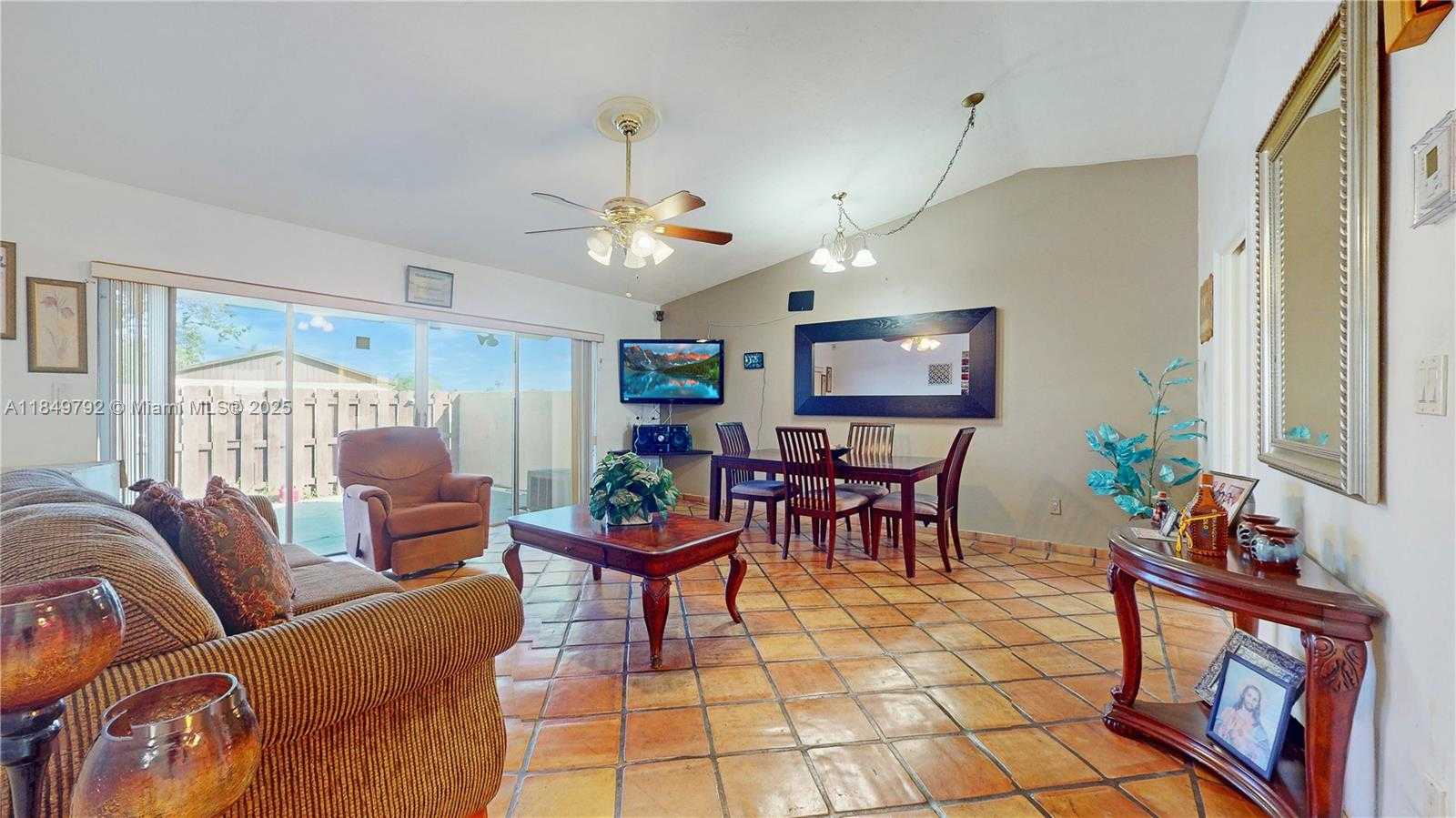 Small Image of 11210 SOUTH WEST 123RD AVE, Miami Number 5