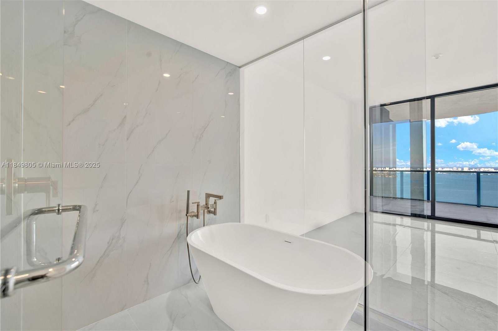 Small Image of 725 NORTH EAST 24 STREET #3803, Miami Number 17