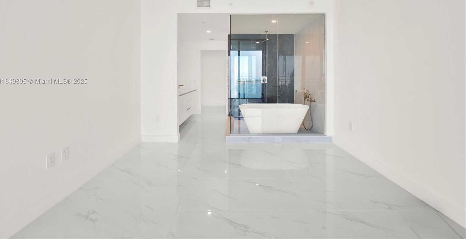 Small Image of 725 NORTH EAST 24 STREET #3803, Miami Number 19