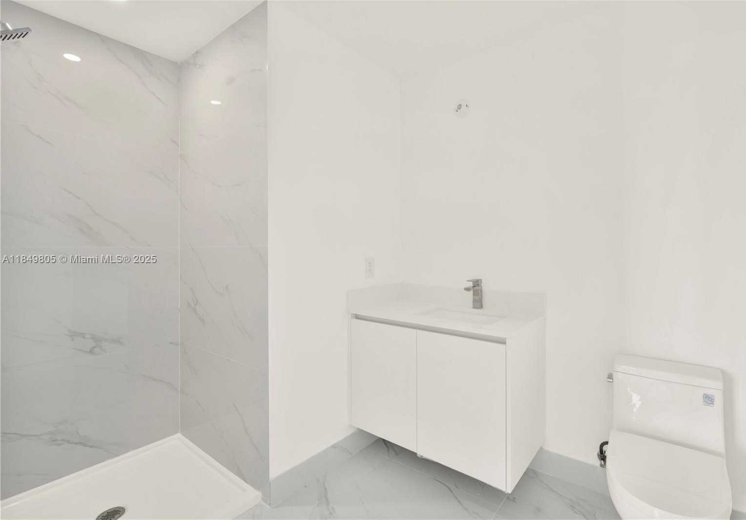 Small Image of 725 NORTH EAST 24 STREET #3803, Miami Number 32