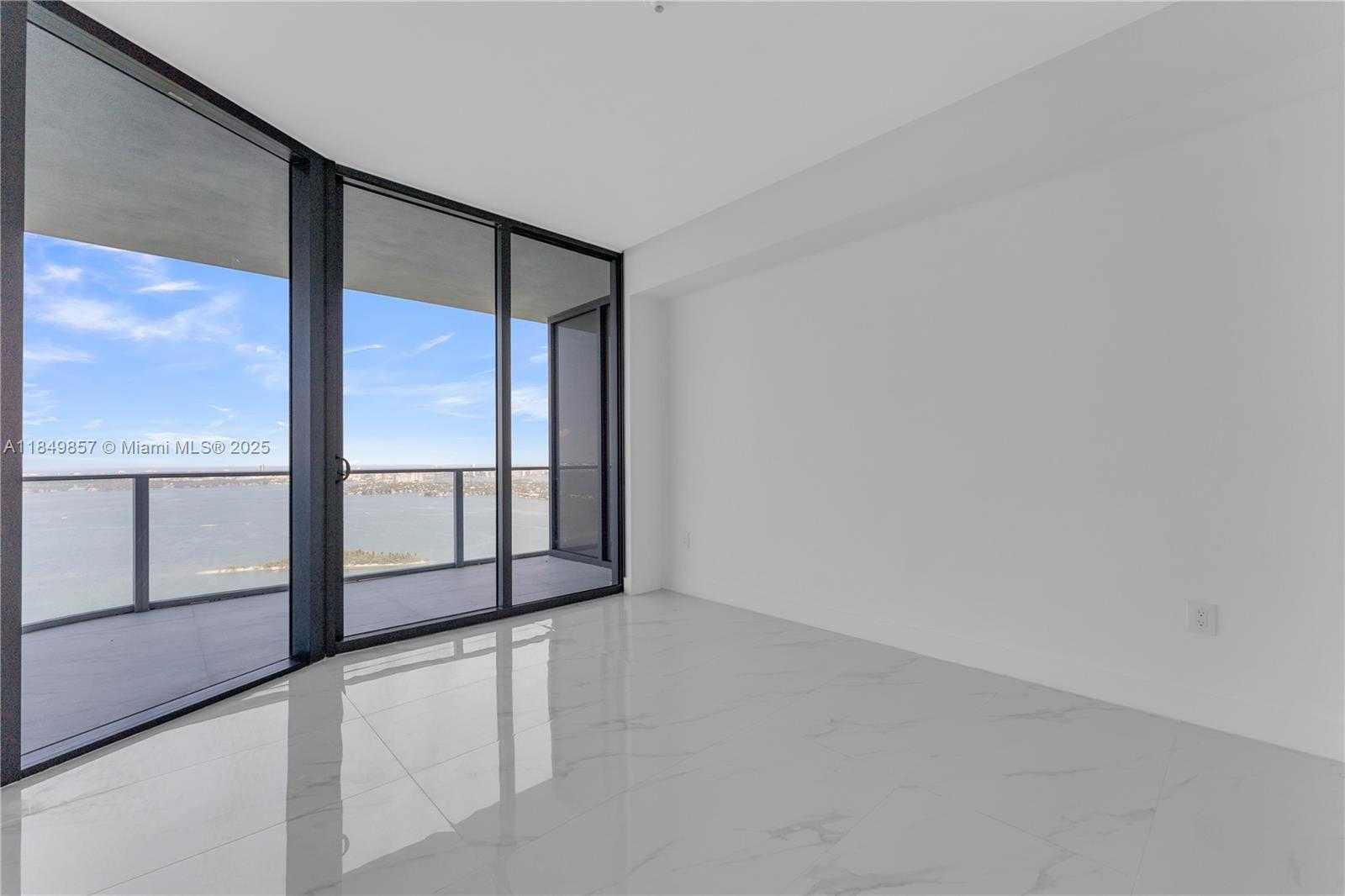 Small Image of 700 NORTH EAST 24TH ST #4402, Miami Number 14