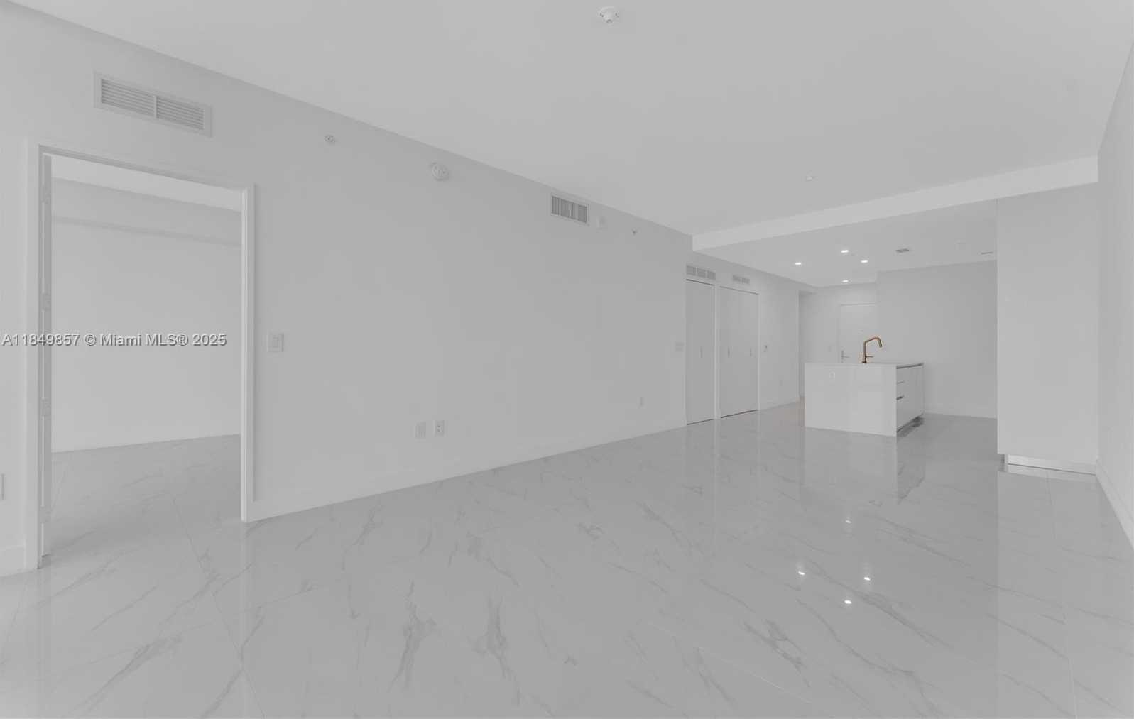 Small Image of 700 NORTH EAST 24TH ST #4402, Miami Number 20