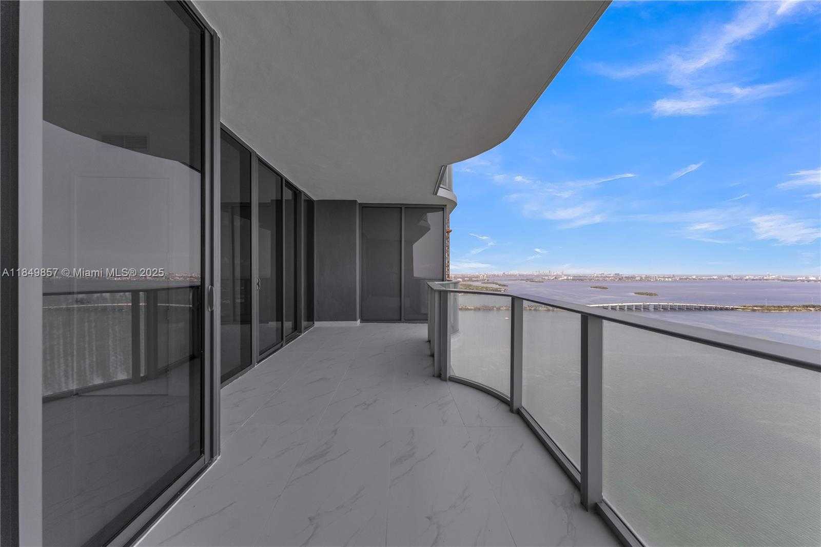 Small Image of 700 NORTH EAST 24TH ST #4402, Miami Number 29