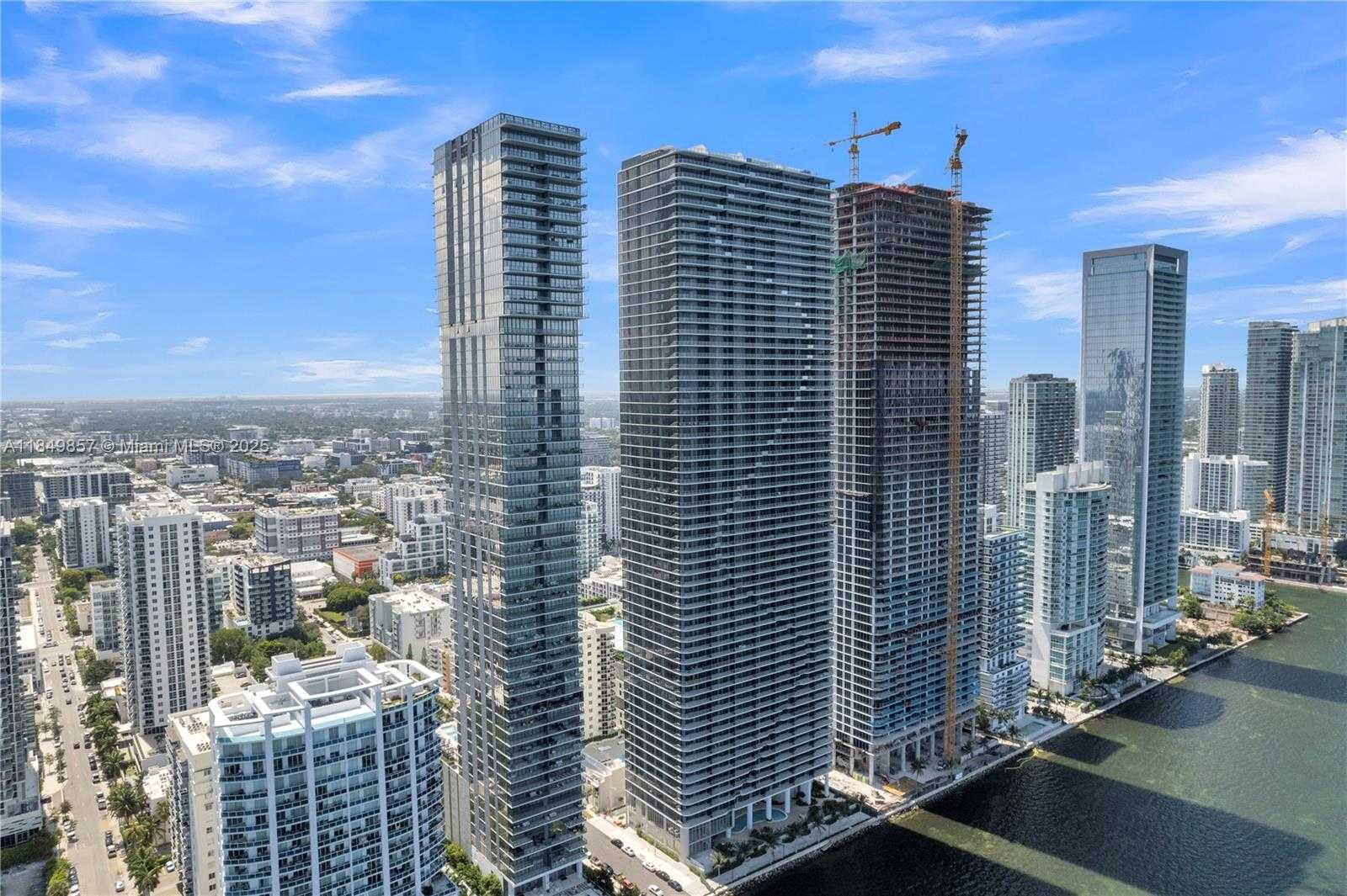 Small Image of 700 NORTH EAST 24TH ST #4402, Miami Number 38