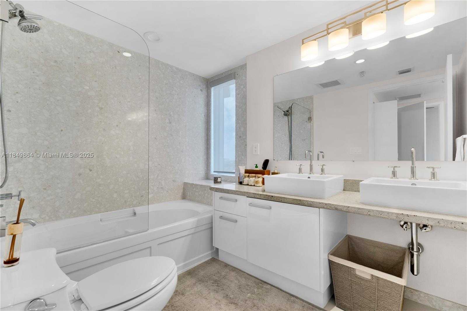 Small Image of 185 SOUTH WEST 7TH ST #1901, Miami Number 20