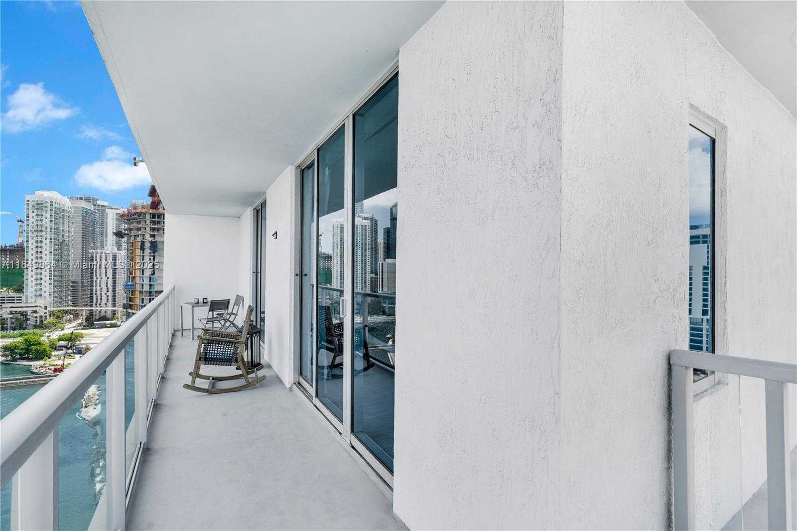 Small Image of 185 SOUTH WEST 7TH ST #1901, Miami Number 27