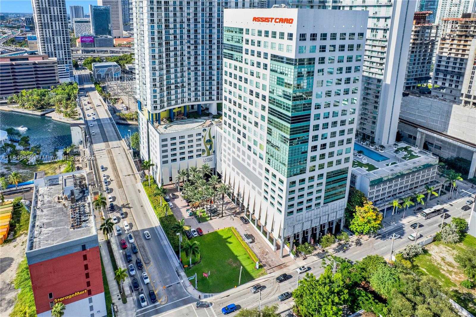 Small Image of 185 SOUTH WEST 7TH ST #1901, Miami Number 38