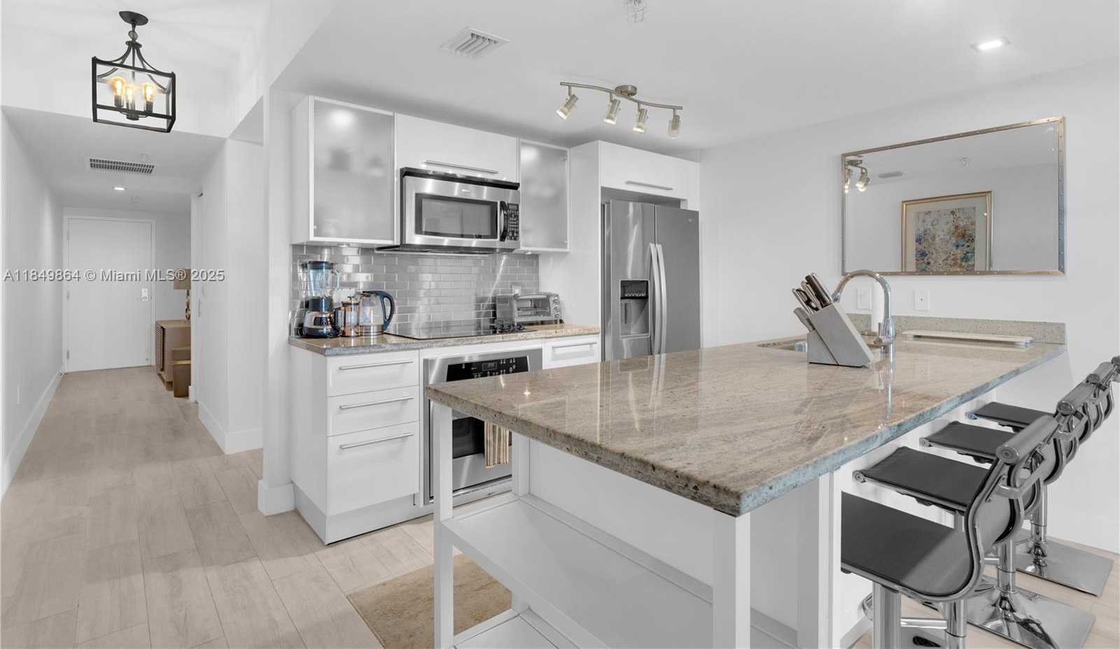 Small Image of 185 SOUTH WEST 7TH ST #1901, Miami Number 5