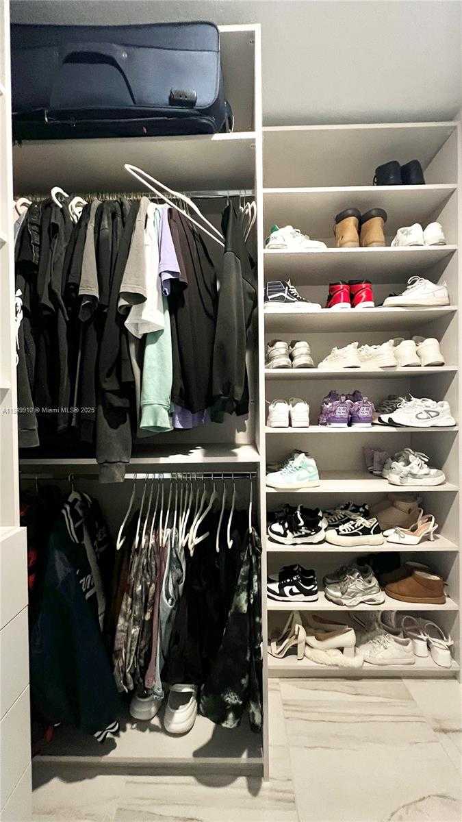 Small Image of 181 SOUTH WEST 170TH AVE, Pembroke Pines Number 48