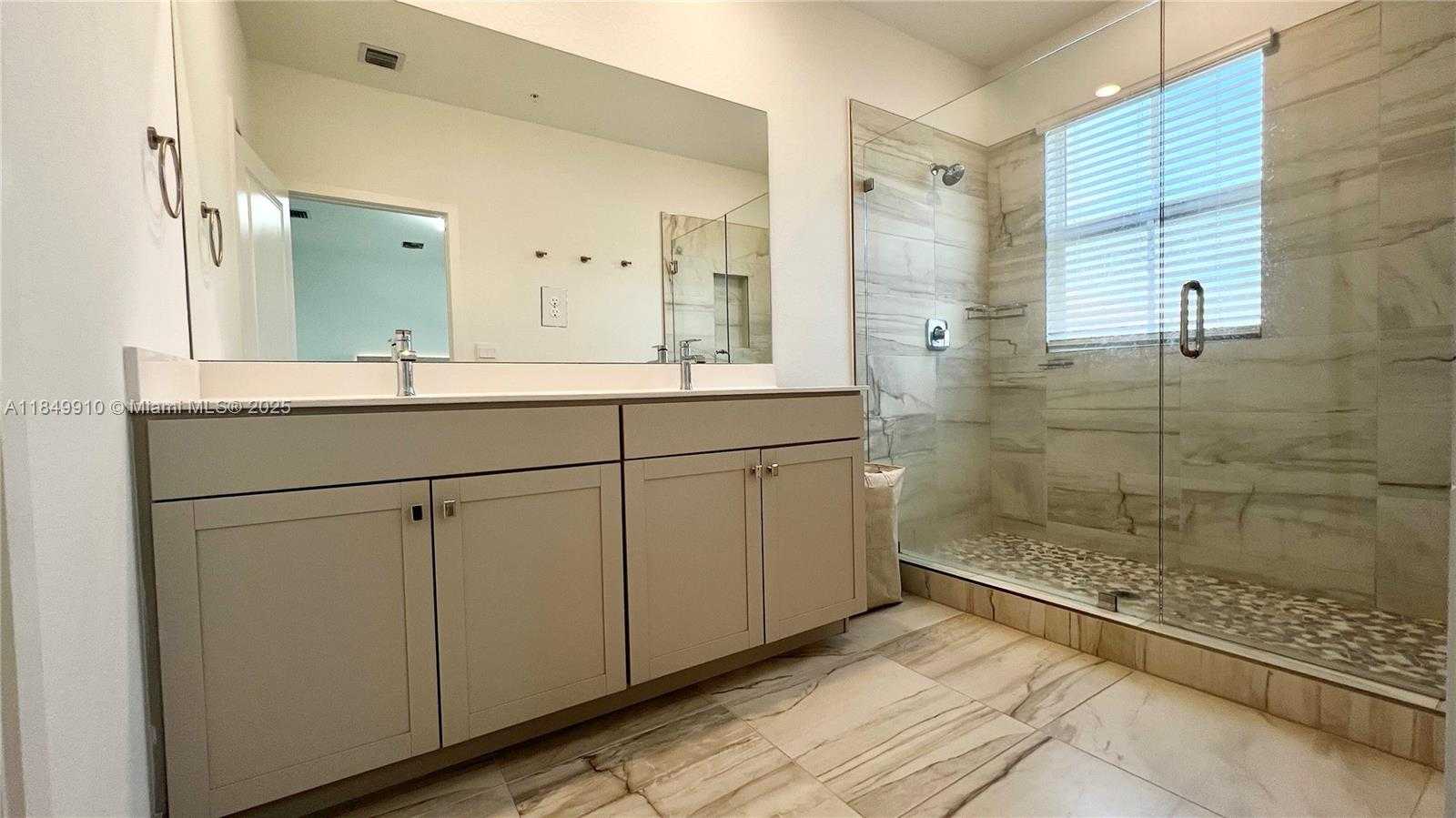 Small Image of 181 SOUTH WEST 170TH AVE, Pembroke Pines Number 49