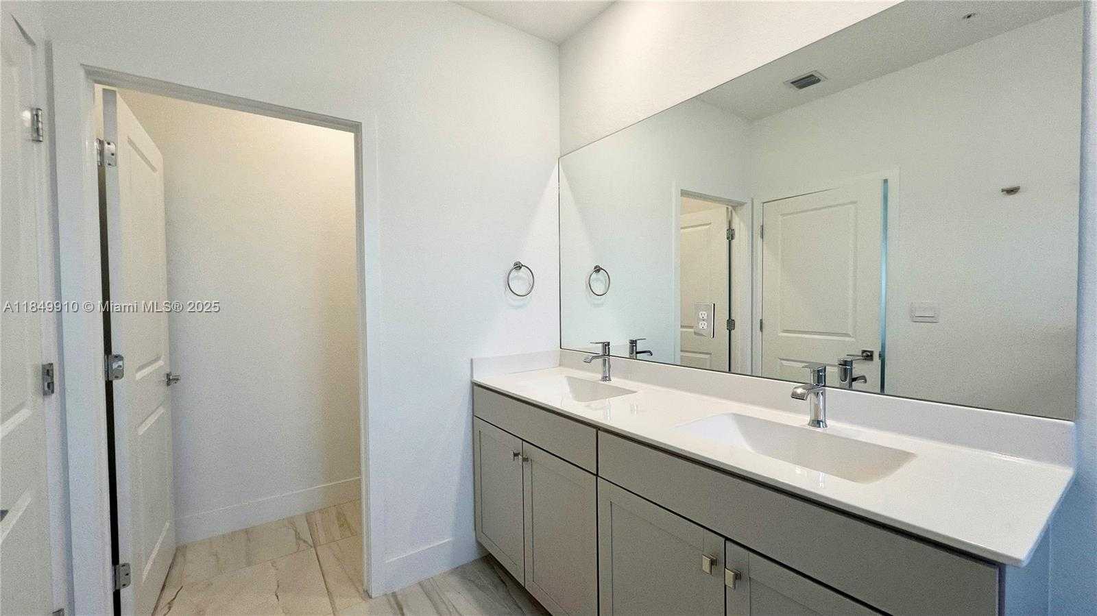 Small Image of 181 SOUTH WEST 170TH AVE, Pembroke Pines Number 50